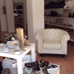 Посмотреть объявление Продается обувной магазин на Tenerife