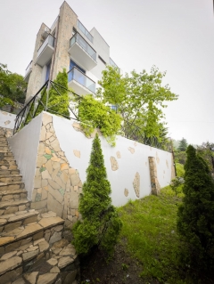 Посмотреть объявление Менеджер по продажам недвижимости 