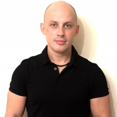 Резюме:  Личный охранник, Помощник по хозяйству, Водитель