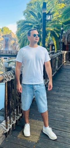 Посмотреть объявление Ищу работу водителем