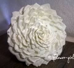 Посмотреть объявление Белая гигантская роза Уникальный свадебный цветок 