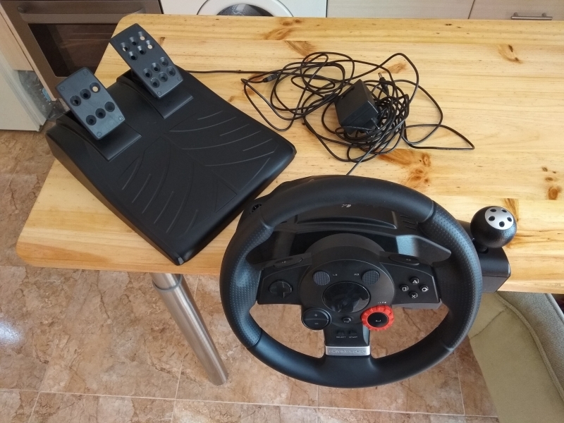 Как подключить руль logitech driving force gt к компьютеру