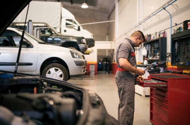 ВАКАНСИЯ. АВТОМЕХАНИК в г.Бенидорм, объявление №75841 - Elcontacto.ru