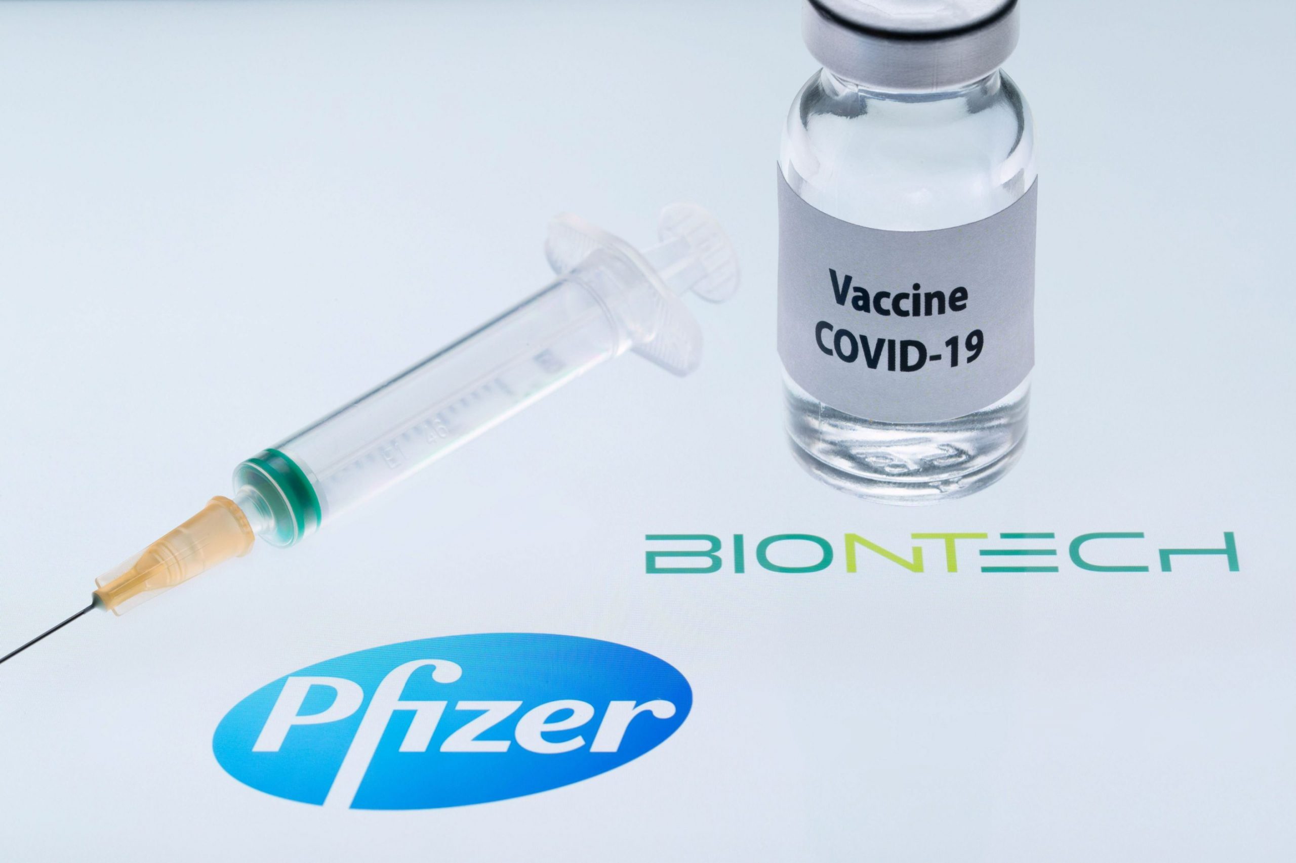 Американская вакцина. Вакцина Pfizer/BIONTECH. Вакцина Pfizer/BIONTECH против Covid-19. Pfizer вакцина от коронавируса. Pfizer Covid вакцина.